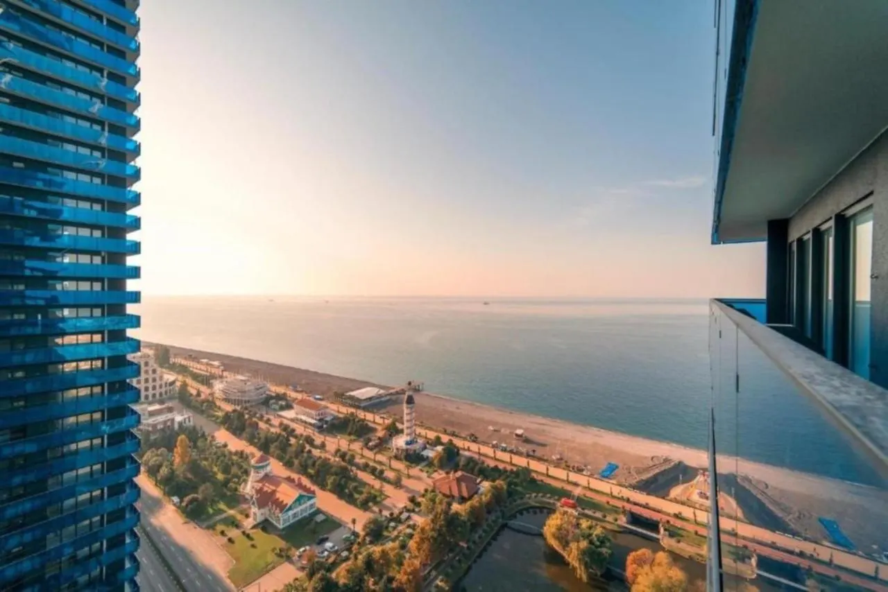 Sea Line Aparthotel & Batumi Beach Resort