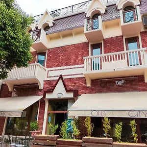 Hotel Old